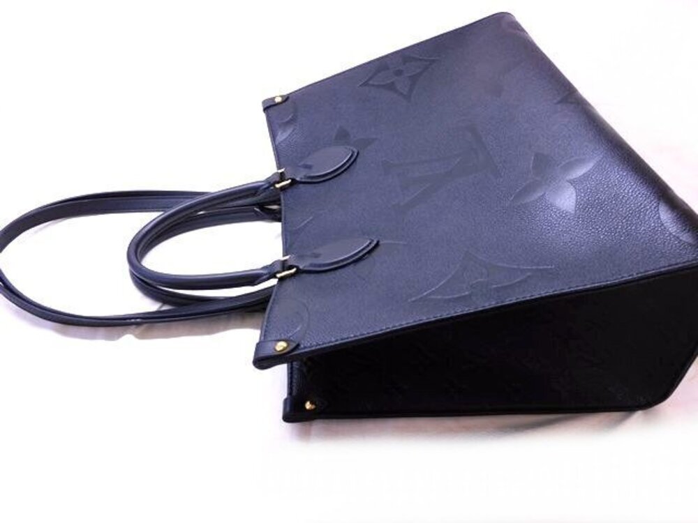 Louis Vuitton Black shoulder Bag Monogram Empreinte Tote OnTheGo